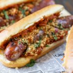 Hot-dog με σάλτσα σπετσοφάι